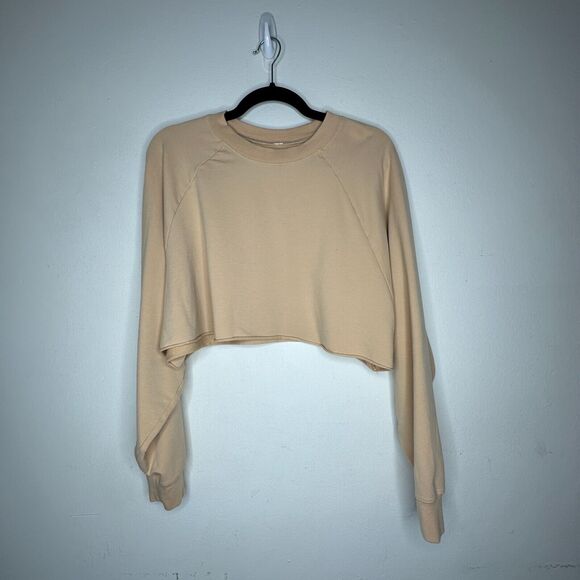 Alo Yoga Tan Go Washed and Worn Long Sleeve Boat Neck Boxy Crop Sweatshirt L - Picture 3 of 12